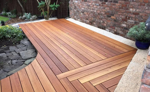 keep-your-composite-deck-neat-and-shining